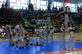 Actuación de "Baruca Acrobática". Ceremonia de inauguración del Campeonato Europeo Universitario de Balonmano. Antequera. Julio de 2017