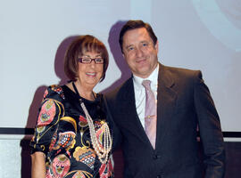 Cena de gala con motivo al homenaje para los jubilados y personal que cumple 25 años de servicio en la Universidad de Málaga. Hotel Barceló. Febrero de 2009