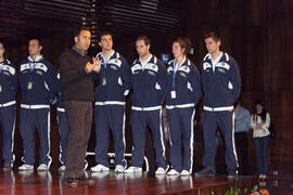 Intérprete de lenguaje de signos. Acto de Clausura del 3º Congreso Internacional de Actividad Físico-Deportiva para Mayores de la Universidad de Málaga. Palacio de Ferias y Congresos de Málaga. Marzo de 2009