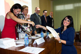 Entrega de Certificaciones AAA. Facultad de Ciencias Económicas y Empresariales. Octubre de 2014