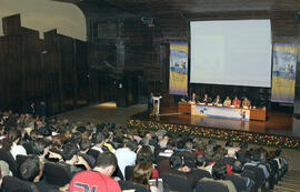 Acto de Inauguración del 2º Congreso Internacional de Actividad Físico-Deportiva para Mayores de la Universidad de Málaga. Palacio de Ferias y Congresos de Málaga. Marzo de 2007