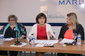 Mesa Redonda: “Violencia contra la mujer y medios de comunicación”. Curso "Mujeres frente a la violencia". Cursos de verano 2018 de la Universidad de Málaga. Marbella. Julio de 2018