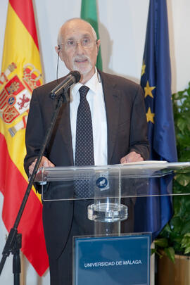 Toma de posesión de Antonio Morales como Presidente del Consejo Social de la Universidad de Málaga. Abril de 2014