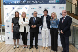Autoridades. Acto de la Fundación Lágrimas y Favores. Entrega de los Premios de Investigación de la Cátedra de Estudios Cofrades. Rectorado. Abril de 2019