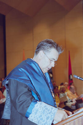 Apertura del Curso Académico 1997/1998 de la Universidad de Málaga. Teatro Cervantes. Octubre de 1997