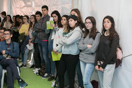 Asistentes a la charla sobre las titulaciones de la Facultad de Ciencias. Jornadas de Puertas Abiertas de la Universidad de Málaga. Complejo Polideportivo Universitario. Abril de 2018