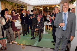 Fiesta posterior a la entrega de la Medalla de la Ciudad y del título de Hijo Predilecto a Eugenio Chicano. Ayuntamiento de Málaga. Octubre de 2014