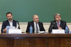 Javier Rubio Casares, Eugenio José Luque y Rafael Fuentes Candau en la jornada inaugural 'Tu valor 10. Un profesional de futuro'. Facultad de Ciencias Económicas y Empresariales. Abril 2015