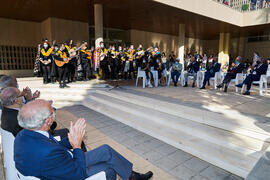 Actuación de la Tuna. Homenaje a los sanitarios en la Facultad de Medicina de la Universidad de Málaga. Campus de Teatinos. Octubre de 2021
