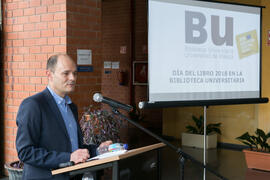 Joaquín Ortega inaugura las actividades con motivo del Día Internacional del Libro. Biblioteca General. Abril de 2018