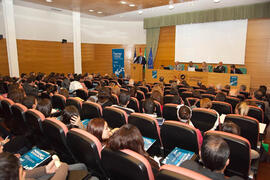 Nombramiento de D. Fernando Ocaña como Alumno de Honor de Facultad de Ciencias Económicas y Empresariales de la Universidad de Málaga. Rectorado. Marzo de 2009