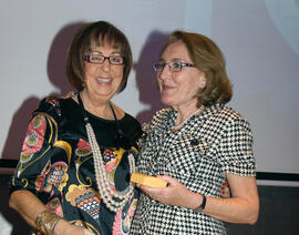 Cena de gala con motivo al homenaje para los jubilados y personal que cumple 25 años de servicio en la Universidad de Málaga. Hotel Barceló. Febrero de 2009