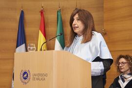 Sara Robles Ávila. Investidura como "Doctores Honoris Causa" de Antonio García Berrio y Pilar Palomo Vázquez por la Facultad de Filosofía y Letras de la Universidad de Málaga. Edificio del Rectorado. Junio de 2024