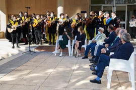Actuación de la Tuna. Homenaje a los sanitarios en la Facultad de Medicina de la Universidad de Málaga. Campus de Teatinos. Octubre de 2021