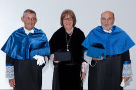 Miguel Delibes de Castro junto a Francisco Palma y Adelaida de la Calle en su investidura como Doctor "Honoris Causa" por la Facultad de Ciencias de la Universidad de Málaga. Junio de 2014