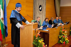 Investidura como Doctor "Honoris Causa" de D. Antonio García-Bellido por la Facultad de Ciencias de la Universidad de Málaga. Rectorado. Marzo de 2015