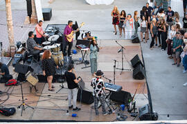 Concierto de Julia Martín. Festival solidario en los Baños del Carmen. Cursos de Verano de la Universidad de Málaga. Málaga. Julio de 2019