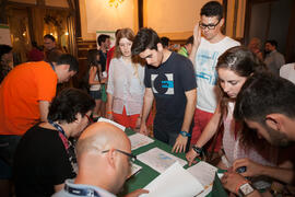 Entrega de acreditaciones. Olimpiada Española de Economía, Fase Nacional. Sala Unicaja de Conciertos María Cristina. Málaga. Junio de 2015