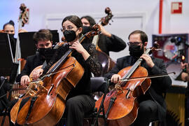 Violonchelistas. Concierto de Bandas Sonoras de la 31 edición de Fancine de la Universidad de Málaga. Auditorio de la Escuela Técnica de Ingeniería de Telecomunicaciones e Informática. Noviembre de 2021