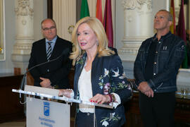 María Jesús Morales Caparrós. Entrega de los II Premios de Investigación de la Cátedra de Estudios Cofrades. Ayuntamiento de Málaga. Marzo de 2018