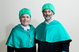 Retrato previo a la investidura como Doctor "Honoris Causa" de Antonio Soler por la Facultad de Filosofía y Letras de la Universidad de Málaga. Paraninfo. Junio de 2016