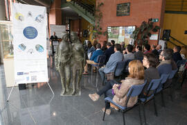 Presentación de la exposición bibliográfica "La Biblioteca Universitaria y el Turismo Sostenible en Málaga". Biblioteca General. Abril de 2017