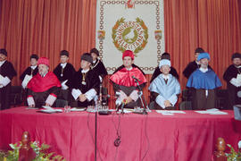 Apertura del Curso Académico 1998/1999 de la Universidad de Málaga. Paraninfo. Octubre de 1998