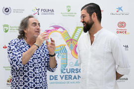 Manu Sánchez y Selu García Cossío. Curso "30 años de Carnaval de Cádiz, máximo exponente del humor crítico" . Cursos de Verano de la Universidad de Málaga. Vélez-Málaga. Julio de 2019