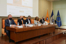 Mesa presidencial. IV Encuentro "10Graduadxs10". Facultad de Ciencias Económicas y Empresariales. Mayo de 2021