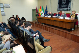 Mesa presidencial. Nombramiento de José Sánchez Maldonado como Alumno de Honor de la Facultad de Ciencias Económicas y Empresariales. Facultad de Ciencias Económicas y Empresariales. Diciembre de 2019