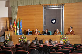 Investidura como Doctor "Honoris Causa" de D. Javier Aracil Santonja por la Escuela Técnica Superior de Ingeniería Industrial de la Universidad de Málaga. Rectorado. Diciembre de 2013