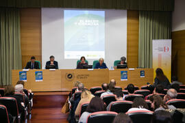 Mesa 3: "La perspectiva de las personas (físicas y jurídicas)". Jornada "Brexit y Gibraltar. Un reto con oportunidades conjuntas". Edificio del Rectorado. Febrero de 2017
