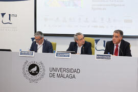 Diego Vera, José Ángel Narváez y José Antonio Cristóbal. Presentación de los Cursos de Verano 2016. Edificio del Rectorado. Mayo de 2016