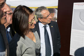 José Ángel Narváez y Rosa Esteve en la colocación de la primera piedra de la nueva Facultad de Psicología. Campus de Teatinos. Noviembre de 2017
