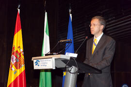 Intervención de Michael Krejza. Conferencia "Nuevos Entornos". 3º Congreso Internacional de Actividad Físico-Deportiva para Mayores de la Universidad de Málaga. Palacio de Ferias y Congresos de Málaga. Marzo de 2009