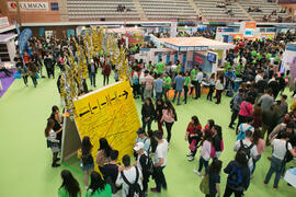 Estand de las Escuelas de Ingenierías Industriales. Jornadas de Puertas Abiertas de la Universidad de Málaga. Complejo Polideportivo Universitario. Abril de 2018