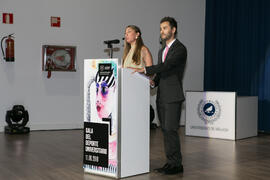 María Guerrero y Guillermo Villalobos. Gala del Deporte Universitario 2018. Escuela Técnica Superior de Ingeniería de Telecomunicaciones. Junio de 2018