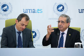 José Ángel Narváez y Pedro Duque. Consejo de Gobierno extraordinario de la Universidad de Málaga. Edificio del Rectorado. Junio de 2018