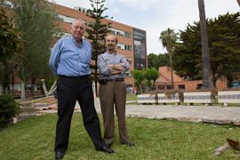 Foto de grupo. Facultad de Ciencias Económicas y Empresariales. Campus de El Ejido. Mayo de 2015