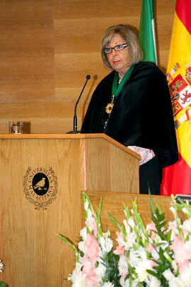 Investidura como Doctor "Honoris Causa" de D. José Manuel González Páramo por la Universidad de Málaga. Rectorado. Junio de 2011