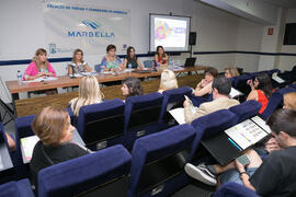 Mesa Redonda: “Pulso al pacto de estado contra la violencia a la mujer”. Curso "Mujeres frente a la violencia". Cursos de verano 2018 de la Universidad de Málaga. Marbella. Julio de 2018