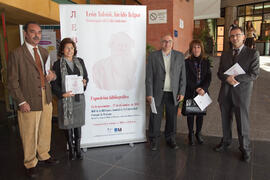 Presentación exposición bibliográfica "León Tolstói. Lúcido fulgor", por el centenario de su fallecimiento. Biblioteca General. Noviembre de 2010