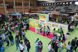 Estand de Información. Jornadas de Puertas Abiertas de la Universidad de Málaga. Complejo Polideportivo Universitario. Abril de 2018