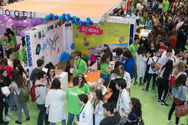 Estand de la Facultad de Ciencias. Jornadas de Puertas Abiertas de la Universidad de Málaga. Complejo Polideportivo Universitario. Abril de 2018