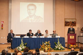 Homenaje a D. Antonio Valle, catedrático de la Facultad de Ciencias de la Universidad de Málaga. Septiembre de 2012