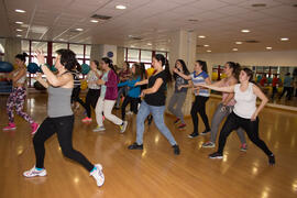 Actividad deportiva. Jornadas de Puertas Abiertas de la Universidad de Málaga. Complejo Polideportivo Universitario. Abril de 2015