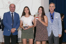 Entrega de trofeos en la Gala del Deporte Universitario 2017. Escuela Técnica Superior de Ingeniería de Telecomunicaciones. Junio de 2017
