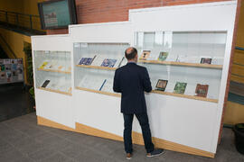 Exposición bibliográfica “Arqueología malagueña en la biblioteca”. Inauguración de las actividades con motivo del Día Internacional del Libro. Biblioteca General. Abril de 2018
