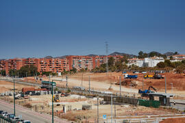 Obras junto al tranvía en el Bulevar del Campus de Teatinos. Julio de 2021