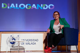 "Dialogando" con Clara Grima. Escuela de Ingenierías Industriales de la Universidad de Málaga. Mayo de 2024